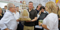 В Архангельске на Красной пристани продолжается работа торговых рядов и гастрономического фестиваля - Сетевое издание Онега
